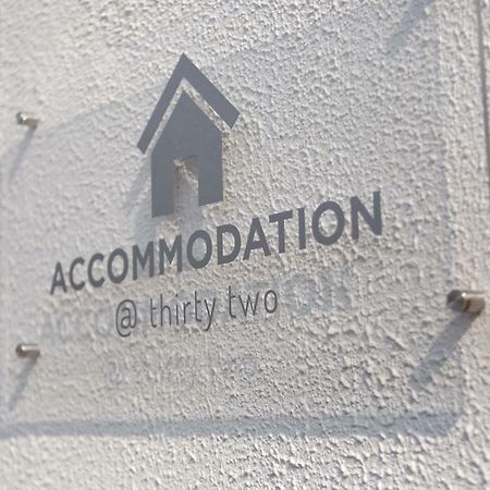 Accommodation @ 32 ダンガーバン エクステリア 写真